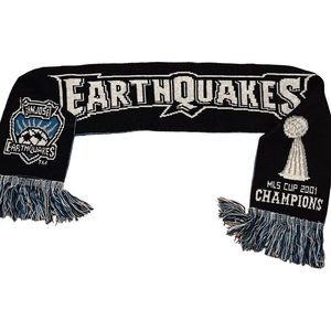 Vintage San Jose Earthquakes 2001 MLS Championship Scarf. Collector’s item!